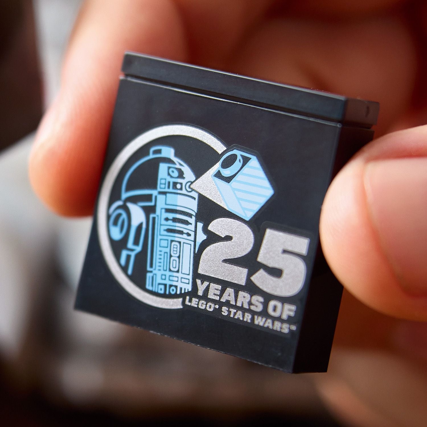 75375 Millennium Falcon™